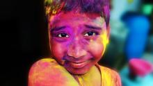 child colors holi